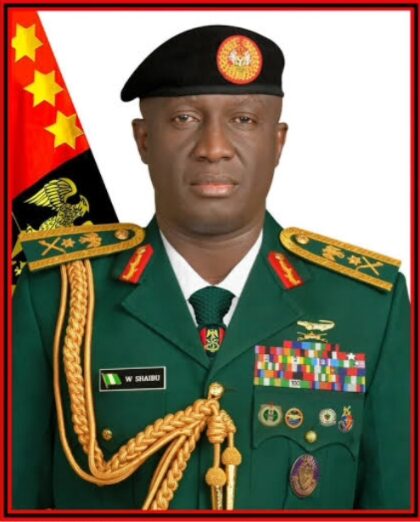 Flash25News's tweet photo. COAS Solicits Support For Military Operations
Ayanwole Emmanuel 247
#OJ #KWASU #MASSCOM https://t.co/1m9hwqTTL7
