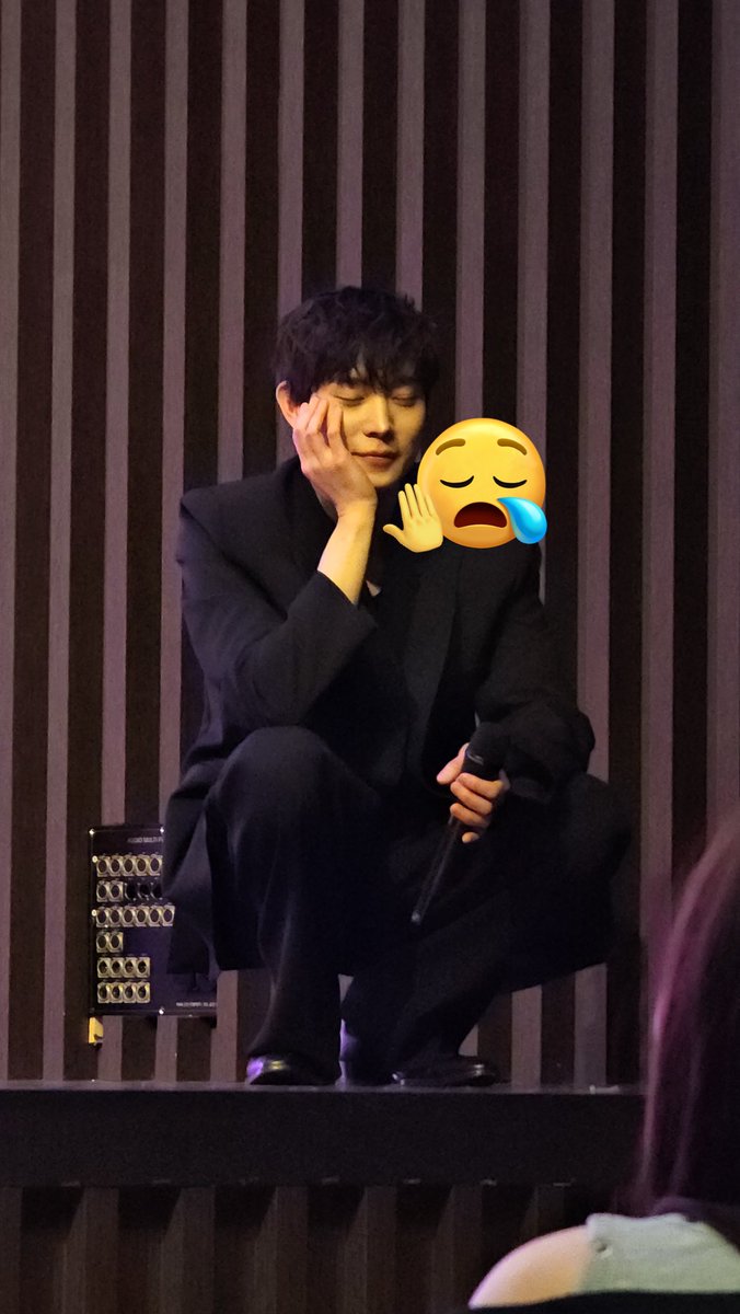 k0me5han's tweet photo. ヨンデもわたしもおめでとう🎈🥳w
#キムヨンデ #KimYoungDae #김영대 #金永大 https://t.co/TlkkShNw7L