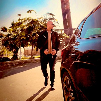 samMekhemr's tweet photo. #NewProfilePic https://t.co/3H9eMIUifx