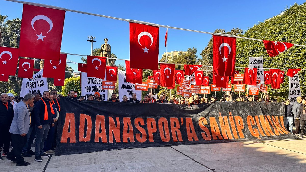 Zinonutumer's tweet photo. Adana’nın en büyük iki takımından biri olan Adanaspor’un zor günlerden kurtulması için taraftarların yürüyüş ve basın açıklamasına destek verdik. @AdanasporResmi @turbeylerresmi https://t.co/ya0r2gAZrZ