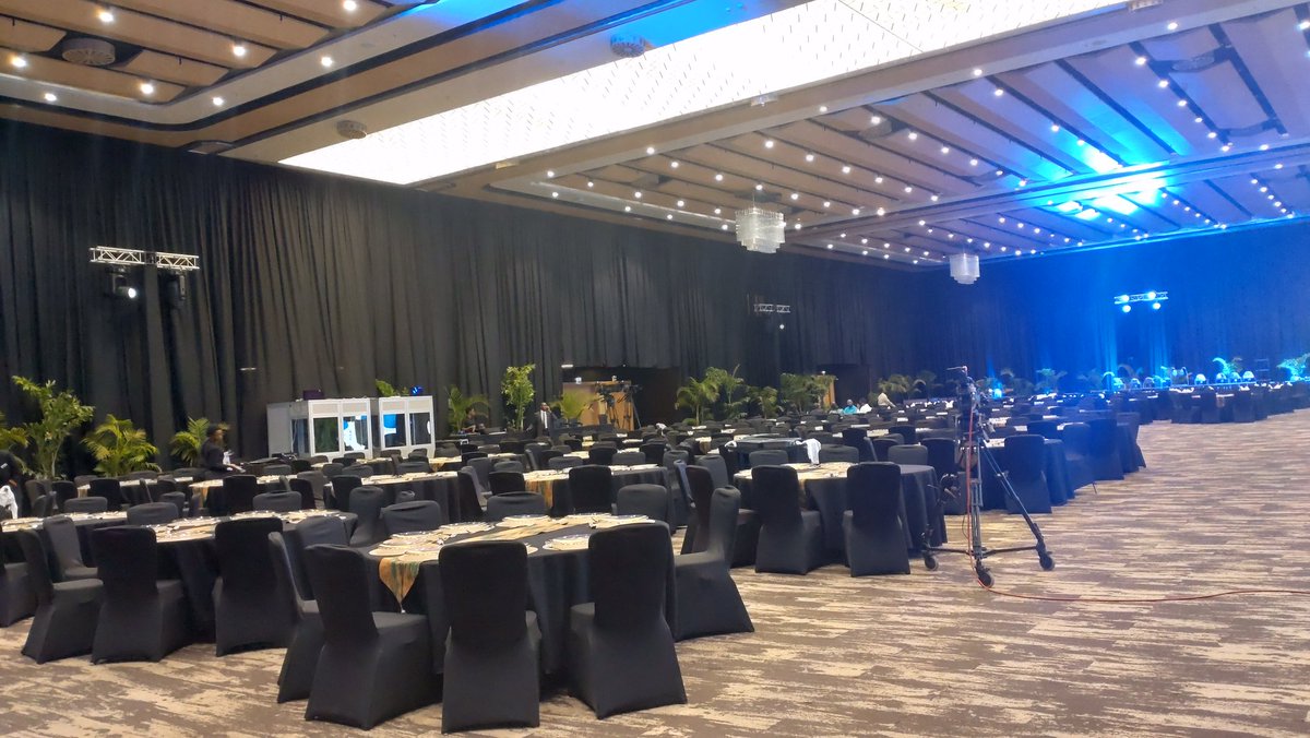allparameters's tweet photo. @allparameters
It was a great privilege to play our role as professional polyglots by passing the event atmosphere to different language users.

#my_tax #your_tax #our_self_reliance https://t.co/qxLLRFZhi5