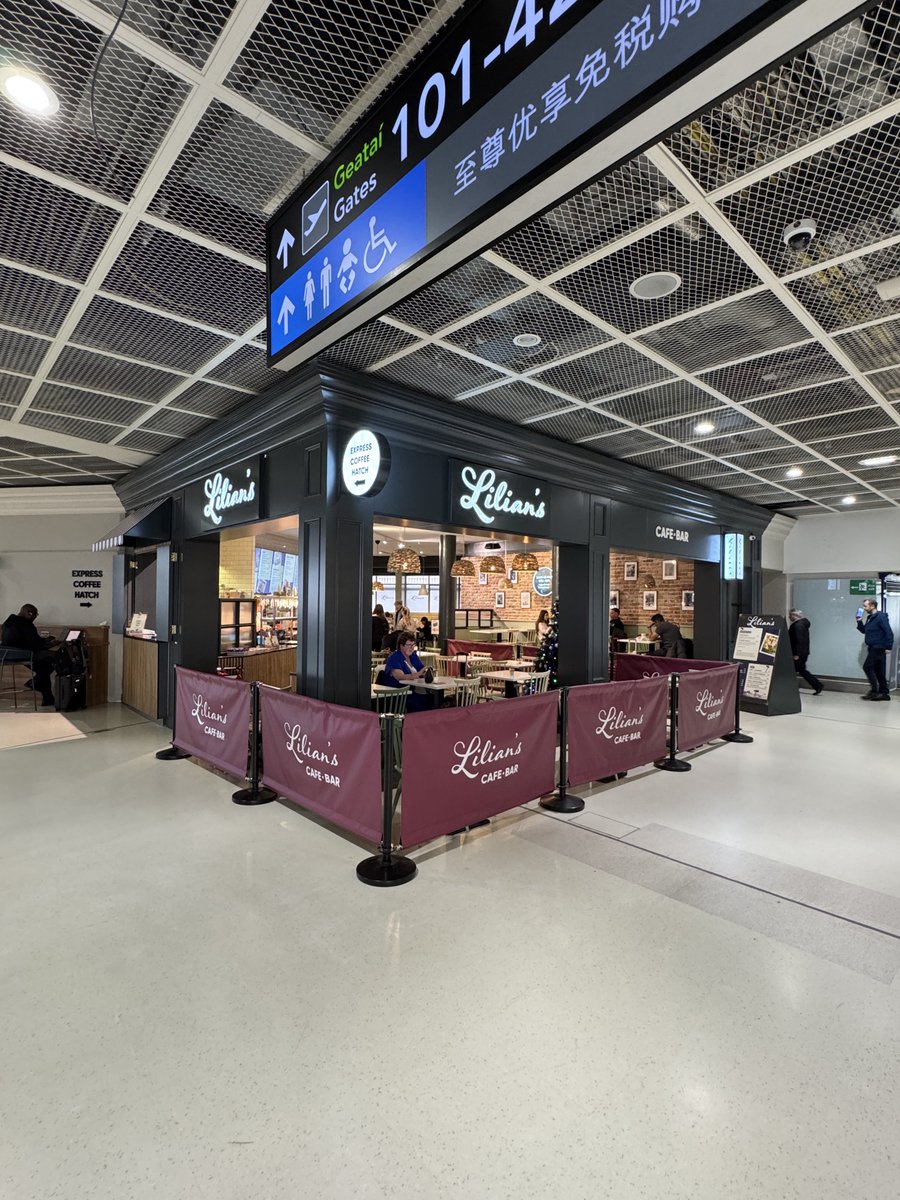 Dublin Airport tweet media