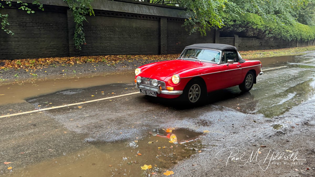 pmhimages's tweet photo. next to arrive is an MGB
Watermark-free, hi-res downloads, prints, gifts & wall art available in the #Helperby gallery on https://t.co/Fq2V5ATLEE. Does your car feature?
#<G #MGB #Roadster #car #cars #carenthusiast #petrolheads #classiccar #classic #oldtimer #classiccarrally https://t.co/tTUyUtF1Ze