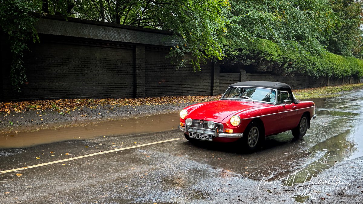 pmhimages's tweet photo. next to arrive is an MGB
Watermark-free, hi-res downloads, prints, gifts & wall art available in the #Helperby gallery on https://t.co/Fq2V5ATLEE. Does your car feature?
#<G #MGB #Roadster #car #cars #carenthusiast #petrolheads #classiccar #classic #oldtimer #classiccarrally https://t.co/tTUyUtF1Ze