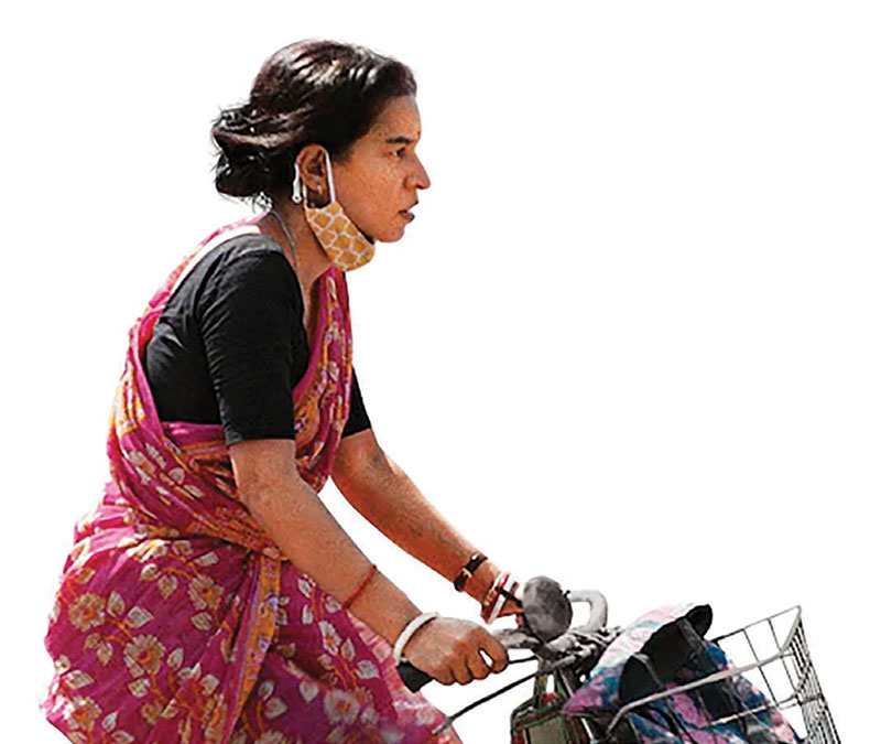 Openthemag's tweet photo. #2025InReview #BestOf2025 #Cinema: Entertainment: Scene Stealers - Indie films win hearts as the mainstream misses the maitinee cheer, writes @Kavereeb #Homebound, #Dhadak2, #BakshoBondi, #HumansInTheLoop https://t.co/Z8DNfpkdtE https://t.co/Qxf5uJP05v