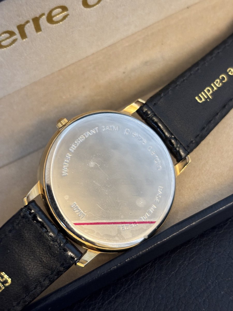 Thewatchoniste tweet media