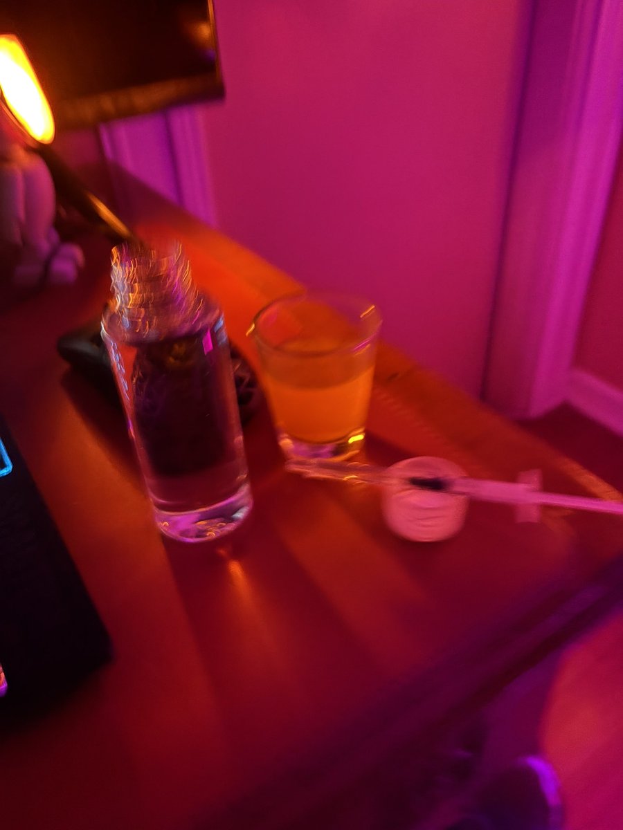 FlyBoiii tweet media