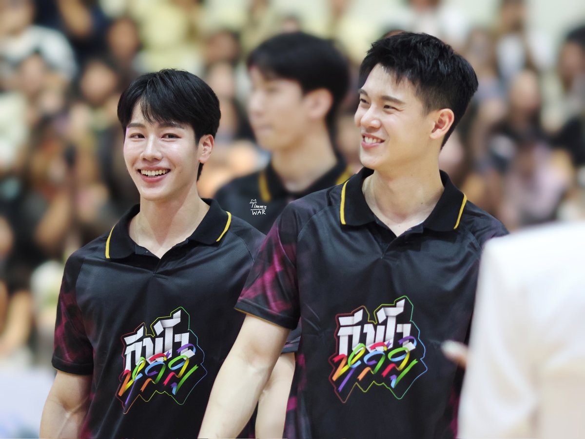 T2WarPP's tweet photo. กว่าจะได้เฟรมคู่ 🥰
13.12.25

#กีฬาหลีสูxหยิ่นวอร์ #T2War
YINWAR LEESOO SPORTS DAY
#yinyin_anw #warwanarat https://t.co/PEst7ORCGh
