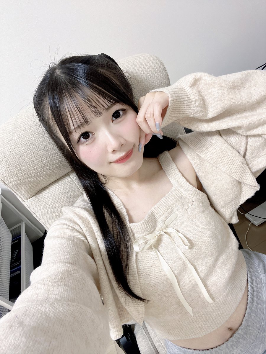 【まりちゃん】　　　　◆硯4面まとめ フォロワーさん1万人。改めておめでとう㊗️ まりちゃんに初めて会った