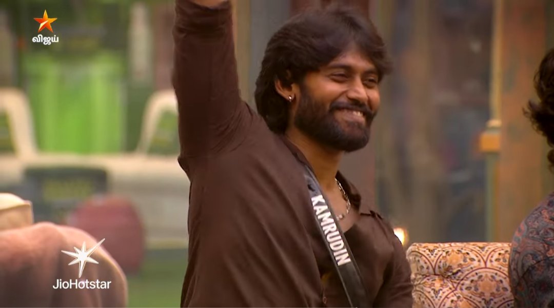 Whom do you support? 
 
#DivyaGanesh :: ♻️ Retweet
#Kamrudin :: ❤️ Like 

#BiggBossTamil9 #BiggBoss9Tamil #BiggBossTamilSeason9 #BiggBossTamil