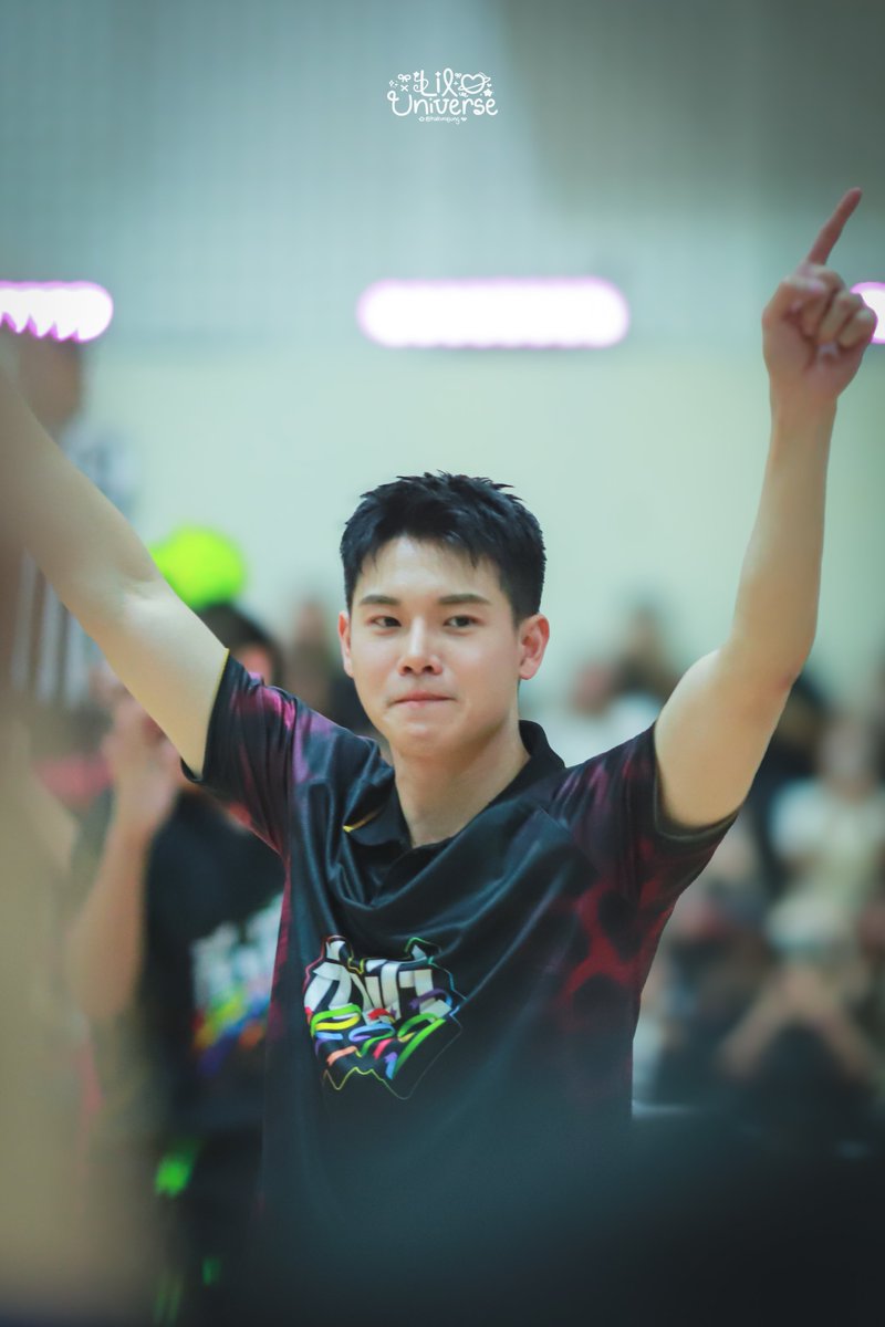 hakunajung's tweet image. ตอนพี่นักกีฬาทำแต้มได้

#กีฬาหลีสูxหยิ่นวอร์ 
YINWAR LEESOO SPORTS DAY
 
#yinyin_anw 
YIN ANAN

#YINWAR #หยิ่นวอร์