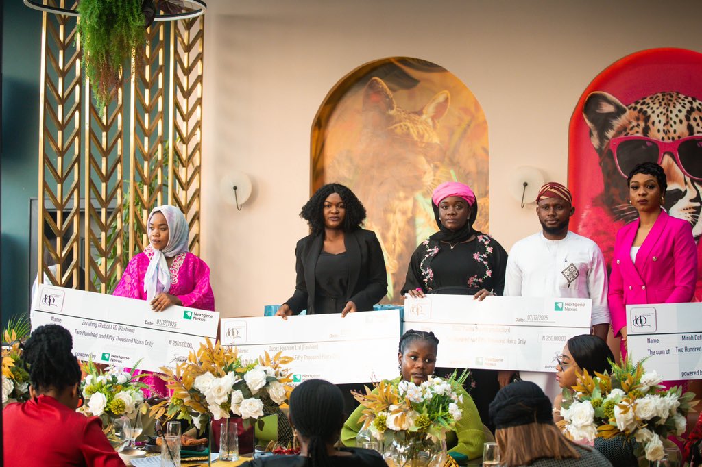 AdaAnambra2023's tweet image. A huge thank you to @NextgeneNexus  for empowering five Hopemakers Network beneficiaries with business funding! 

This gesture not only empowers our entrepreneurs financially but also boosts their confidence and motivation. 
#NextgeneNexus
#HopeMakersNetwork