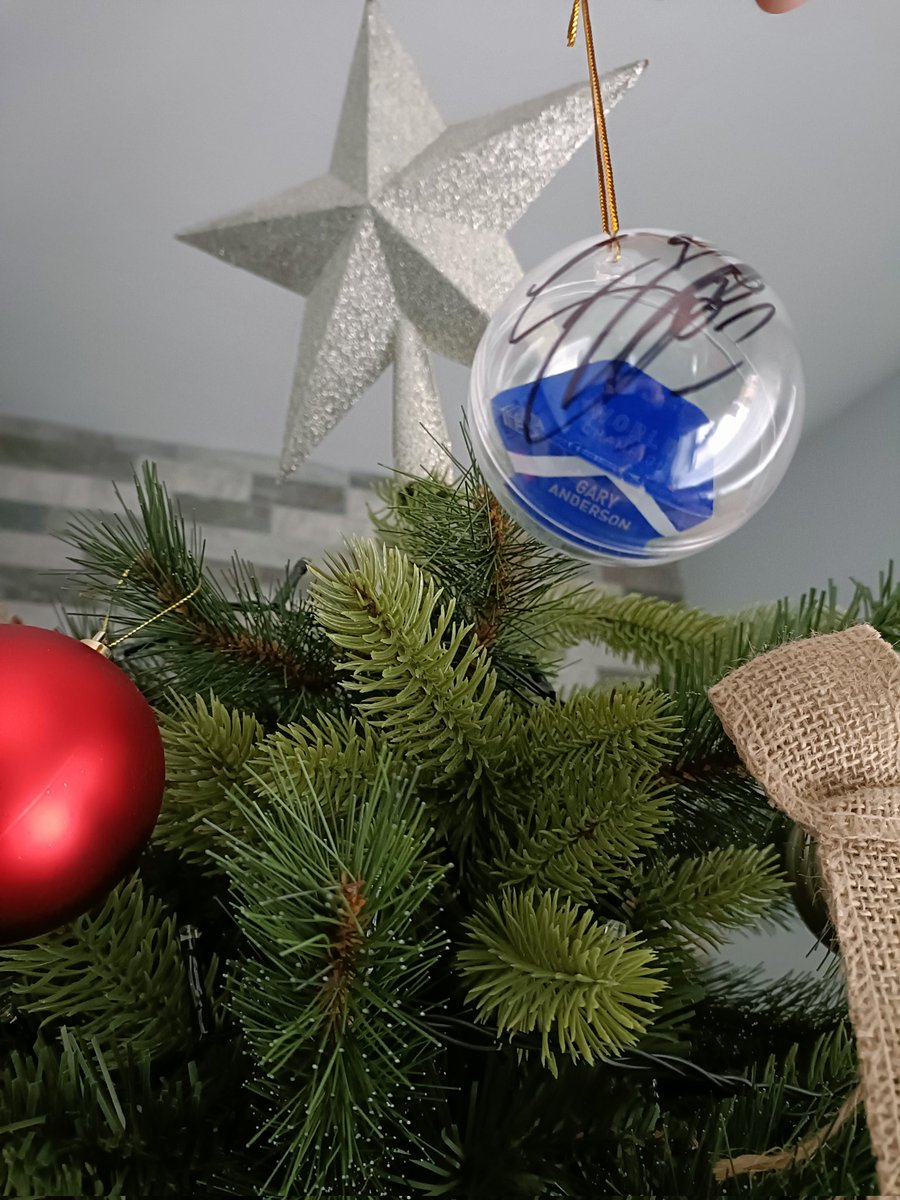 scudy2103's tweet image. Time to change the star out for something new 👌😆
@GaryAnderson180 @DunveganDarts