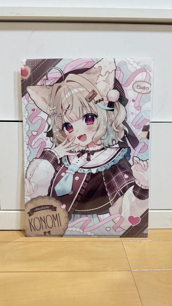 このちゃんの新衣装記念グッズ届きました！今回はフルセットと缶バッジ