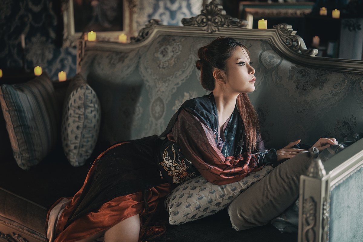 yoshiページ YOSHI株式会社44プロダクション | 44 Production