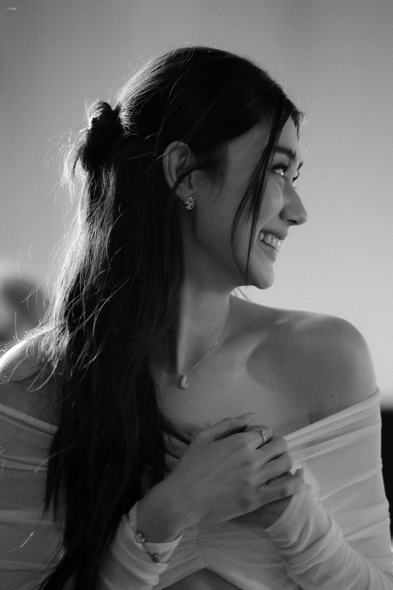 _09jannn's tweet photo. ยิ้มแฉ่งมากเลยยนี่หน่า น่ารักกกกกจังงง

MY SAFE ZONE FINAL EP
#รักสุดท้ายตอนจบ
#lalinalena https://t.co/64BiCgBrGs