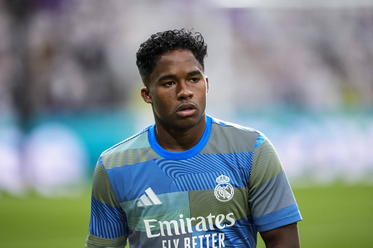 ActuFoot_'s tweet image. 🚨 𝗘𝗡𝗗𝗥𝗜𝗖𝗞 🇧🇷 𝗩𝗔 𝗤𝗨𝗜𝗧𝗧𝗘𝗥 𝗟𝗘 𝗥𝗘𝗔𝗟 𝗠𝗔𝗗𝗥𝗜𝗗 𝗖𝗘𝗧 𝗛𝗜𝗩𝗘𝗥 !!! 👋

Peu importe ce qu’il va se passer avec Xabi Alonso 🇪🇸, l’attaquant brésilien va quitter le club madrilène. 

🗞️ @diarioas