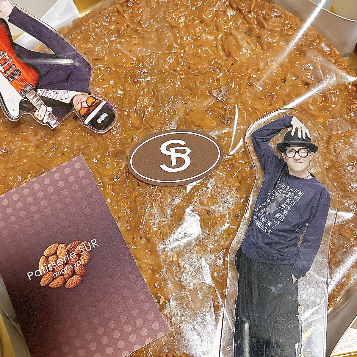 Apple0fdiscord's tweet photo. ま組で紹介されていた𝑨𝒍𝒎𝒐𝒏𝒅 𝑪𝒂𝒌𝒆🤎
水戸へ遠征した時に食べて以来忘れられなくて🥺お取り寄せしたよ🥺(遅)
とっても美味しいので本当にみんなも取り寄せて食べてほしいまじで特にマサシさん
#ま組
#MASASHI_CASCADE https://t.co/sowQnxzko4