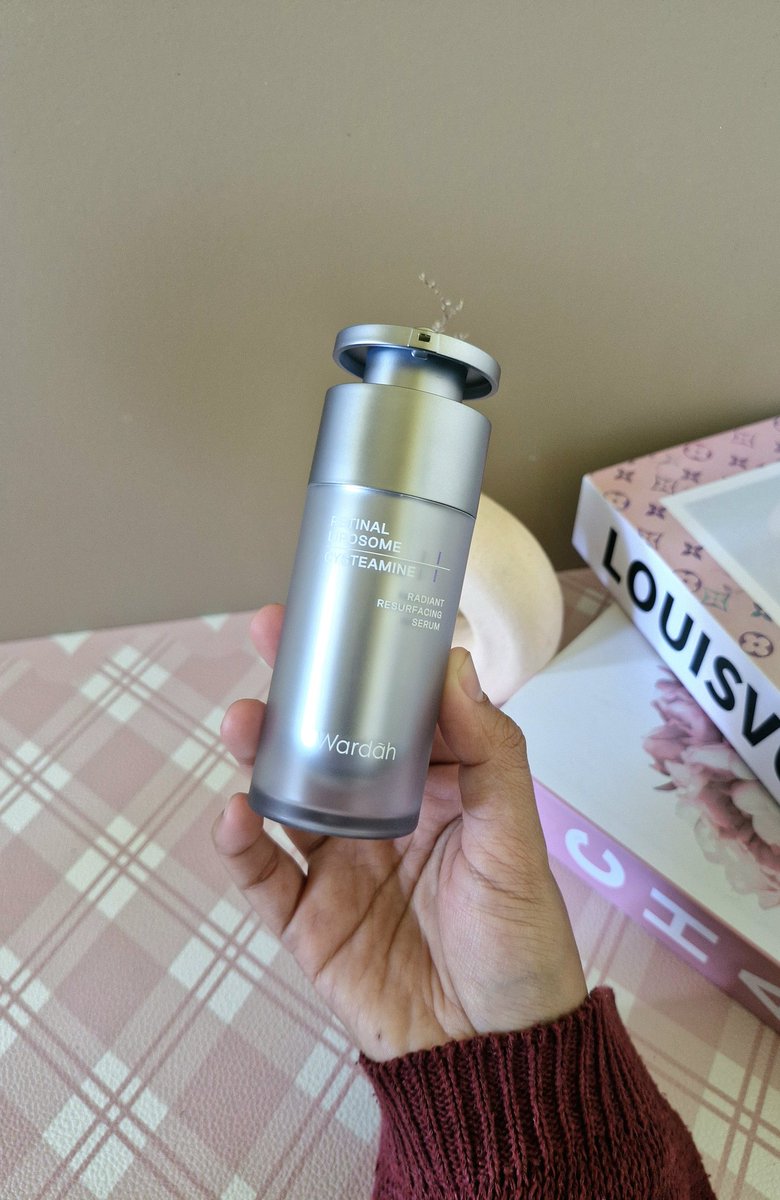 rurulistyana's tweet photo. Things i dont regret buying 

Produk-produknya wardah https://t.co/6wMxifbB82