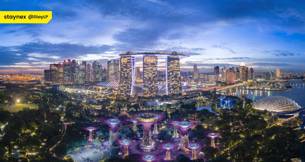 StayLP_World's tweet photo. A December evening at Gardens by the Bay in Singapore.
Warm weather, soft lights, and a quiet walk that felt surprisingly calming. ๐ฟ
No winter layers here,just an easy night in the city.
#Travel #Singapore #TravelMoments #StayLP https://t.co/yWyYPUaa6K