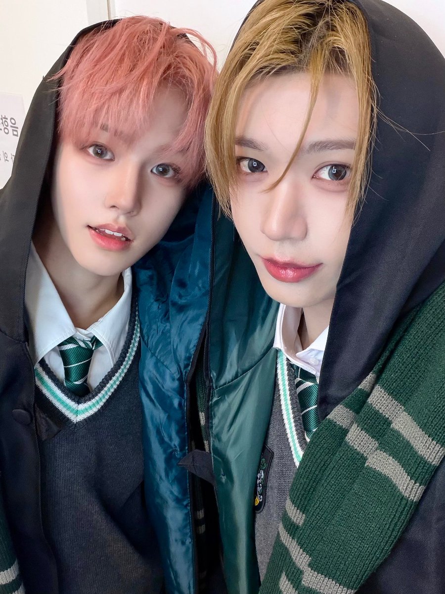 📷] [Zhang Shuaibo Update] 13122025 🐸: 🐍 📸: Weverse #SHUAIBO