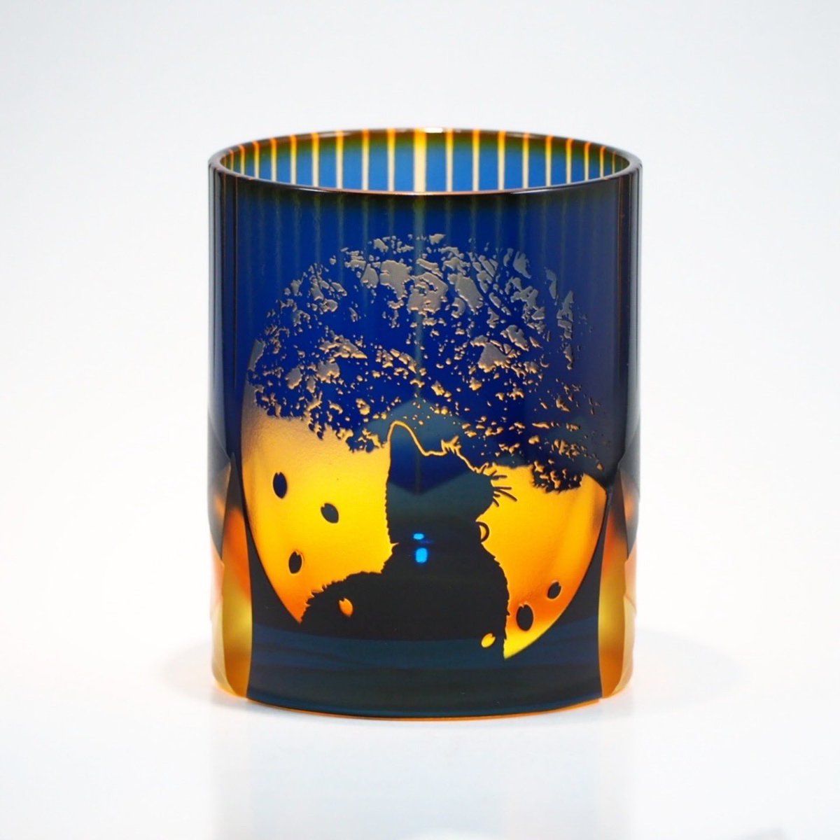 可夜@伊勢丹新宿5Fにて常設販売中 (@kaya_crack) / Posts / X