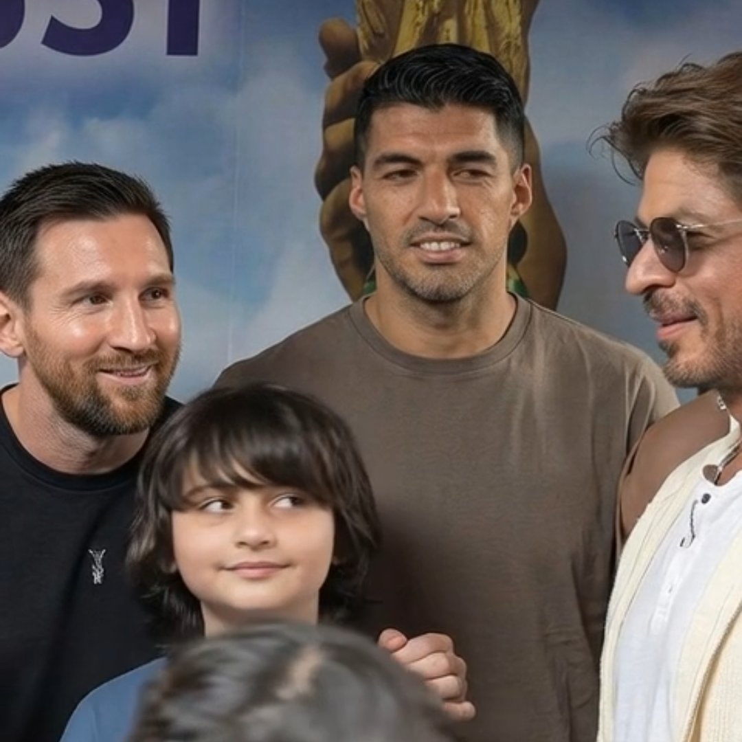 asmasun01's tweet photo. Same Leo Messi same. https://t.co/bpd46ZBn7R