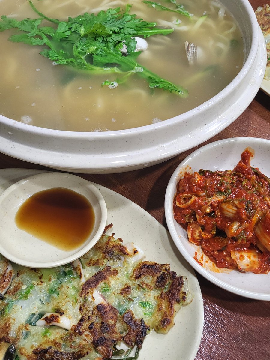 mo_onrit's tweet image. 오랜만에 대전 갔다가 서호의 대전대전 코스로