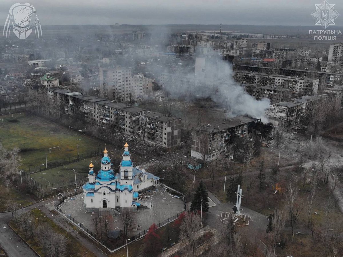 💔 Костянтинівка — місто, яке десятиліттями жило промисловістю, роботою й рухом, сьогодні перетворене на згарище

📸 khyzhak.brigade / Instagram