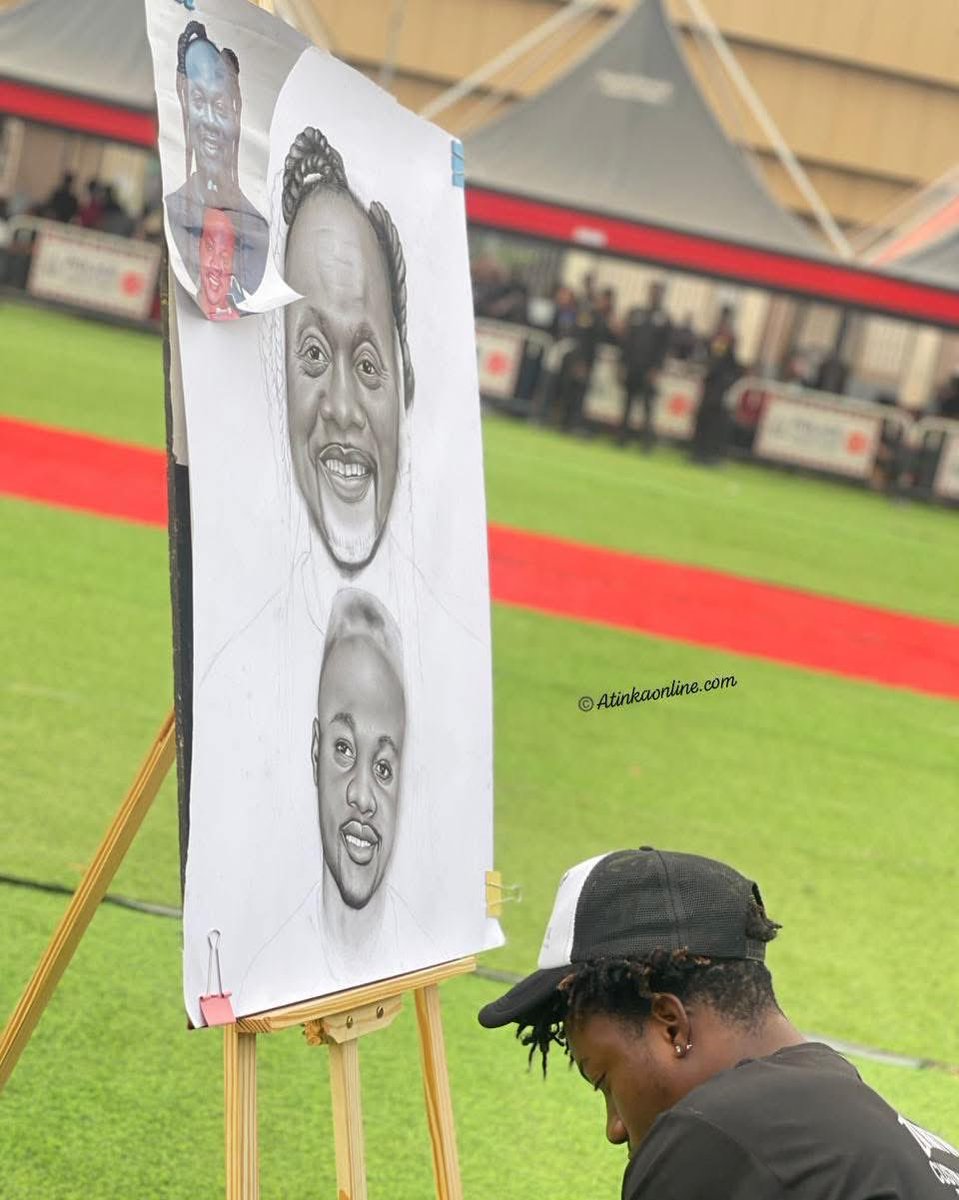 bullettvghana's tweet photo. Not merely a funeral, but a canvas of music and art.
ZAK Artworks weaves visual magic at the funeral grounds of the legendary Charles Kwadwo Fosu (Daddy Lumba), the legend lives on.
#Morningtargetonbullet #Bullettv #Daddylumba https://t.co/0AMyTE9gaA