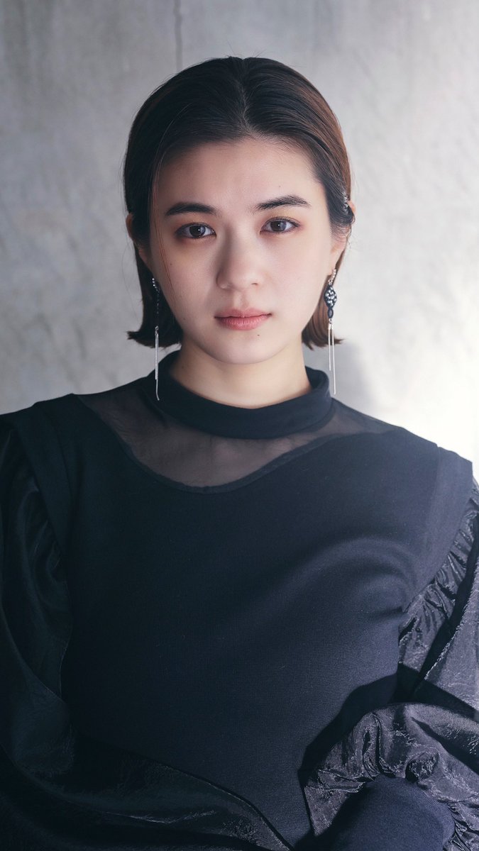 12月18日（木）からのオンライン小物販売では、こちらのタイルピアス