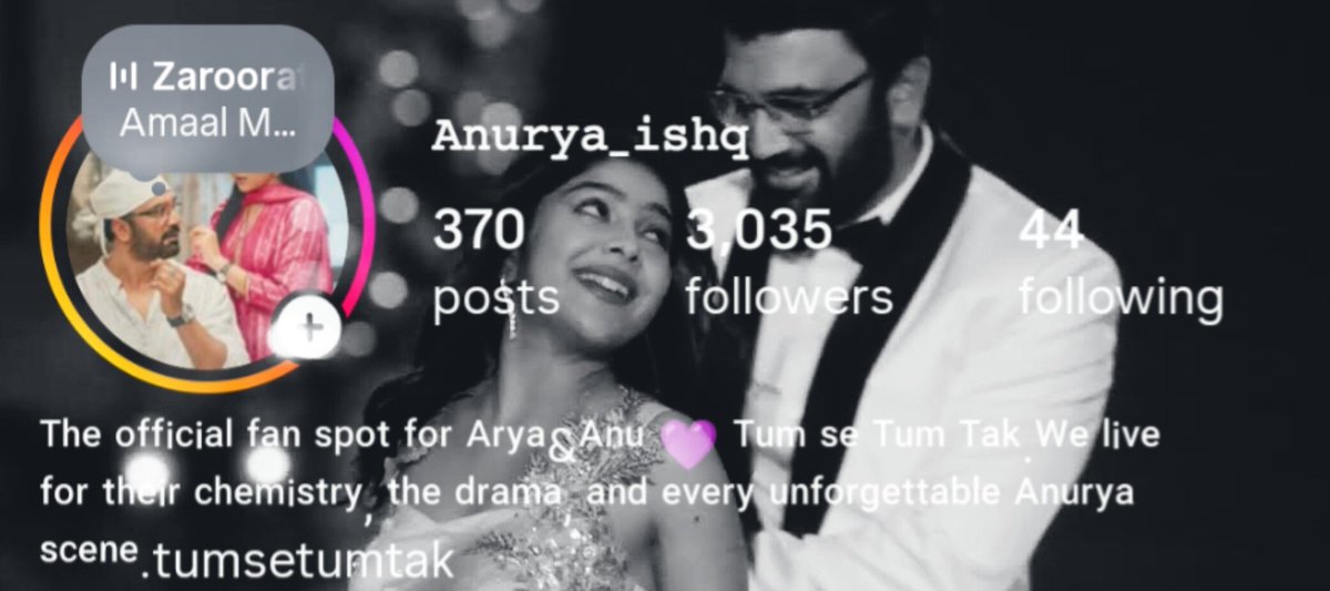anurya_ishq's tweet photo. 🎉 WE ARE A 3K #ANURYA FAMILY! 🎉
Every follow,every like, every comment and of course, without the magic of ANU SHARMA and ARYAVARDHAN, this page wouldn't be possible.
Let's keep the #Anurya love story glowing!✨
#TumSeTumTak #SharadKelkar #niharikachoukse #3KStrong #FanLove https://t.co/KO7TTOY5m1
