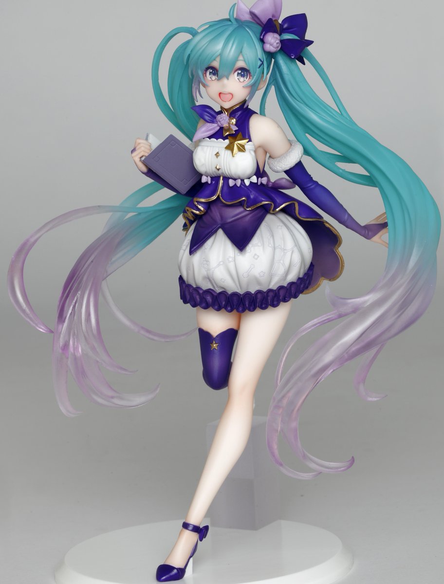 4月発売予定: 初音ミク フィギュア 3rd season winter ver.（再販) 3rd