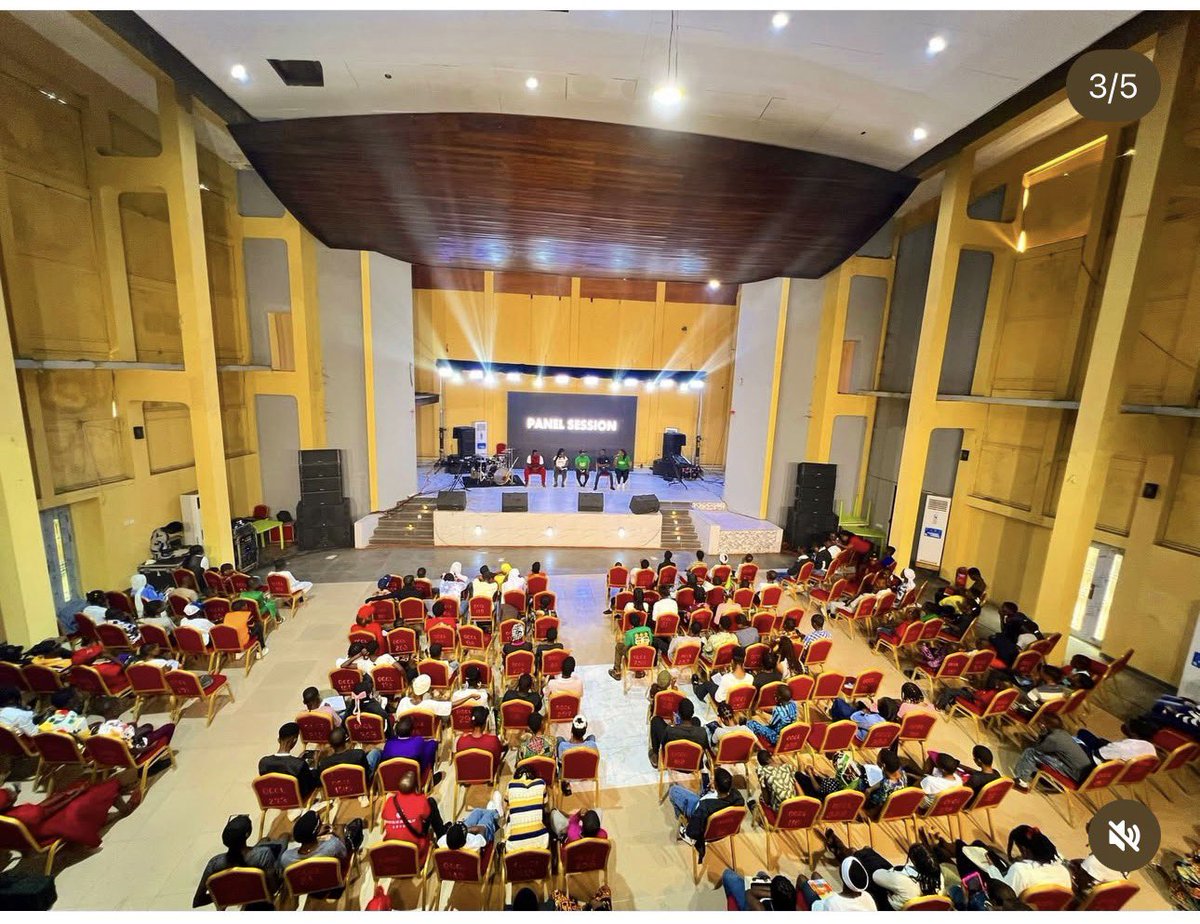 TOLUccI's tweet photo. “One generation shall praise thy works unto another”
#MASSTeensParty2025 was all Shades of Glory.
I learnt the teens had loads of fun and impact.
God bless our ministry team.
cc: @mass_movement
#HumansofMASS #MASSTeensParty https://t.co/VCGlUg8FnH