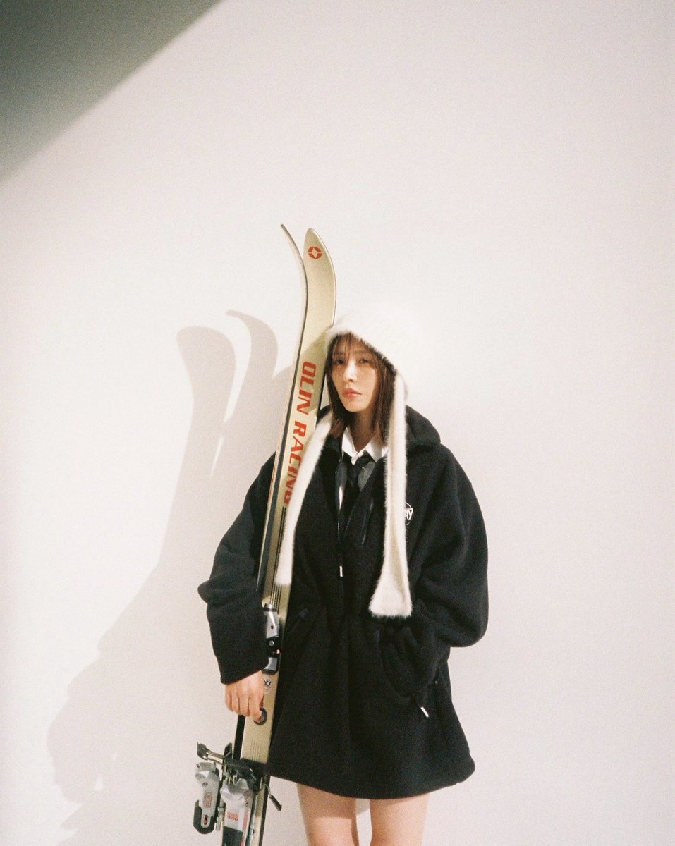 RT @MAKO042068: ねるちゃんがインスタを更新‼️ ar1月号オフショット