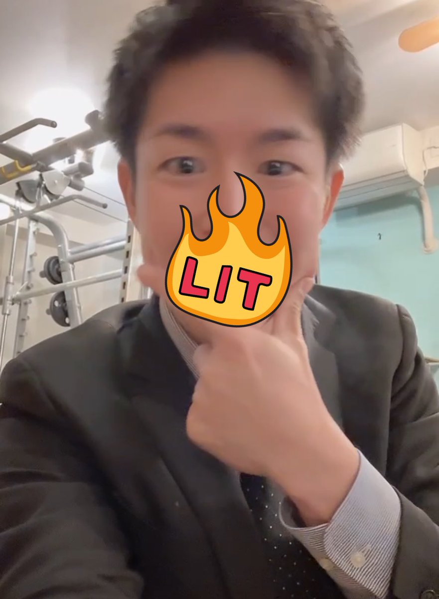 zinzin_dramatic's tweet image. 髪切った報告しようと思ったら、動画しか撮ってなかった(画質悪過ぎる)
やっぱいつもの美容院がええわ😆✨