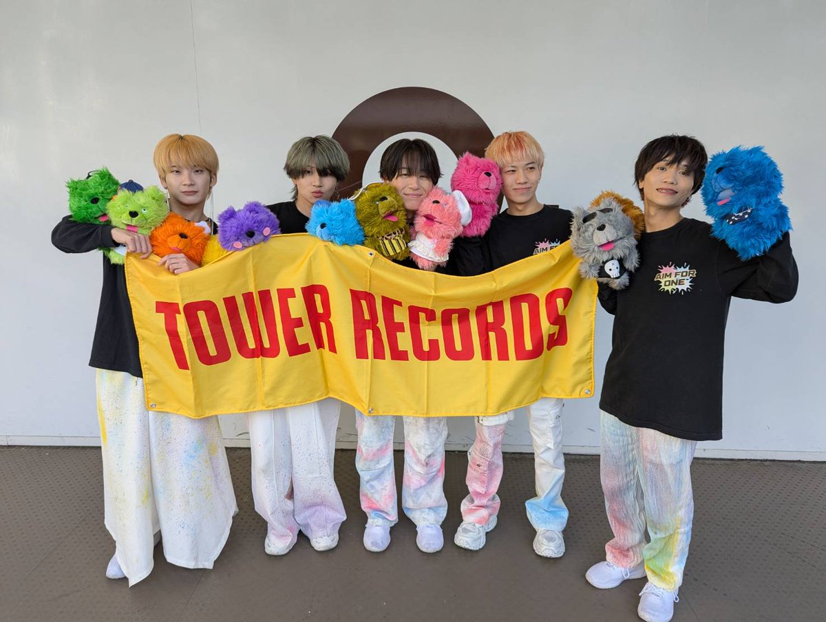TOWER_moriQ's tweet photo. 【 #FaveZone 】
FaveZone in もりのみやキューズモールBASEに
お越しいただきありがとうございました🙇♀️✨
本日出演いただいた皆様から
お写真いただきました📷💕
また是非よろしくお願いします🫶
■第1部
#AimforOne
#ALLJACK
#ELVA https://t.co/Q6KcL9Aj5H