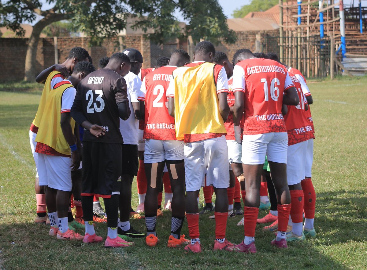 Tomorrow we hunt the Giants at Hamz…

Wakiso Giants 🆚 Ntugasaze 
📍 Hamz Stadium
⏰ 4:00 PM

#NextGame #NtugasazeFC #TheBrewers #MatchDayCountdown