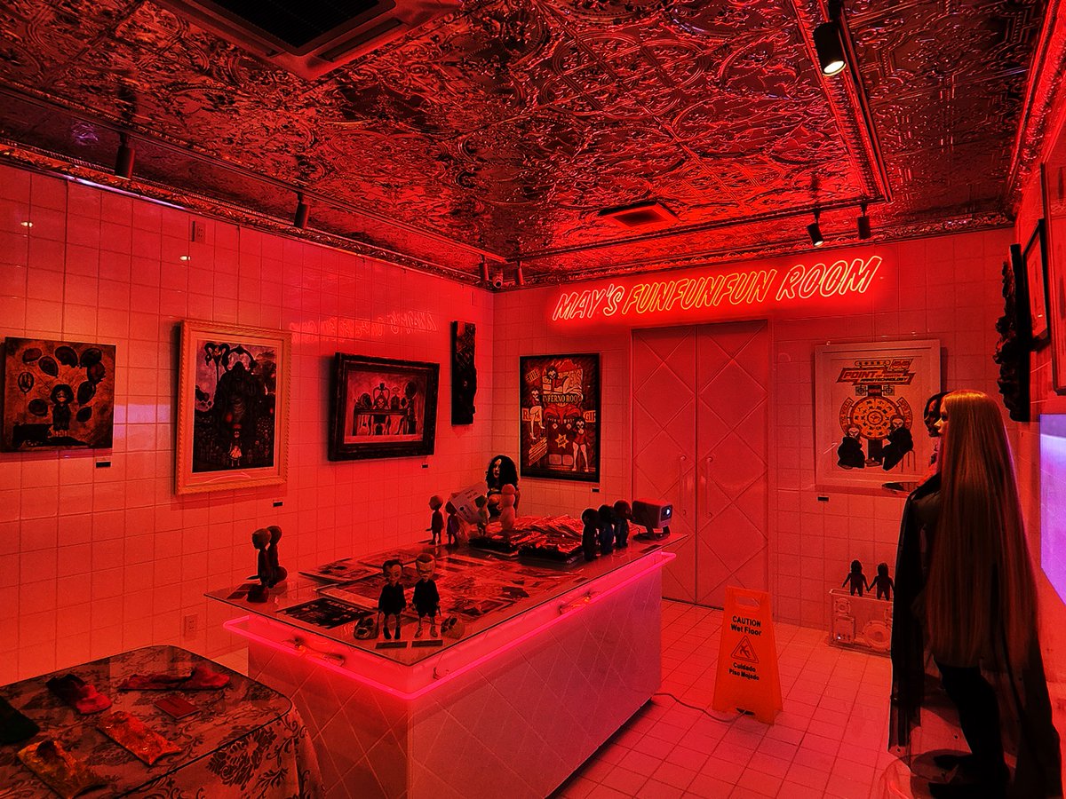 MAY'S FUNFUNFUN ROOM 
STORE&amp;GALLERY -"INFERNO"-
------
叉原冥 <a href="/MAY_SAHARA_/">叉原冥 MAY SAHARA</a>   
山下昇平 <a href="/yamashitashohey/">山下昇平 公式ツイッX</a>   
愛実 <a href="/ayuminingyou/">愛実</a>  
四月 <a href="/xx4xxdobusu/">四月🥀𝕲𝖔𝖙𝖍𝖎𝖈🔪𝔏𝔬𝔩𝔦𝔱𝔞</a>  
sakiyama <a href="/sakiyama8ma/">🦷sakiyama🦷</a>  

- OPEN - 毎週 土曜日 、日曜日 12:00 - 19:00
#FUNFUNFUNROOM #INFERNO