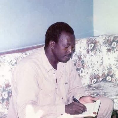 #NouvellePhotoDeProfil

27 ans maintenant que Norbert ZONGO et 3 de ses compagnons ont été froidement assassinés. Le drame de Sapouy reste à ce jour l’une des tragédies politico-sociales de notre histoire. On oublie pas. 
Que la justice soit !!!
#BurkinaFaso