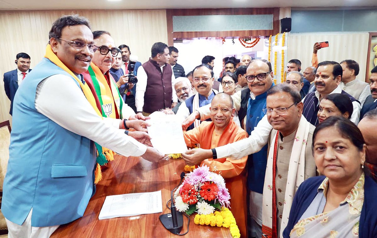 myogiadityanath's tweet photo. आज 'संगठन पर्व' के अंतर्गत @BJP4UP के अध्यक्ष पद हेतु मा. केंद्रीय वित्त राज्य मंत्री श्री पंकज चौधरी जी के नामांकन समारोह में उपस्थित रहा।

@mppchaudhary https://t.co/RJhR2Yc8Gt