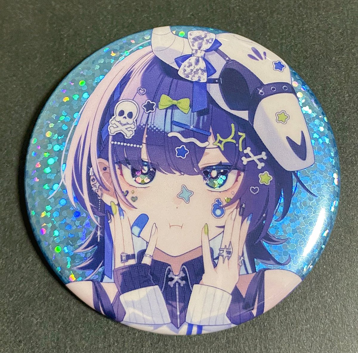 ｺﾐｹ缶ﾊﾞｯｼﾞとｽﾃｯｶｰ😎