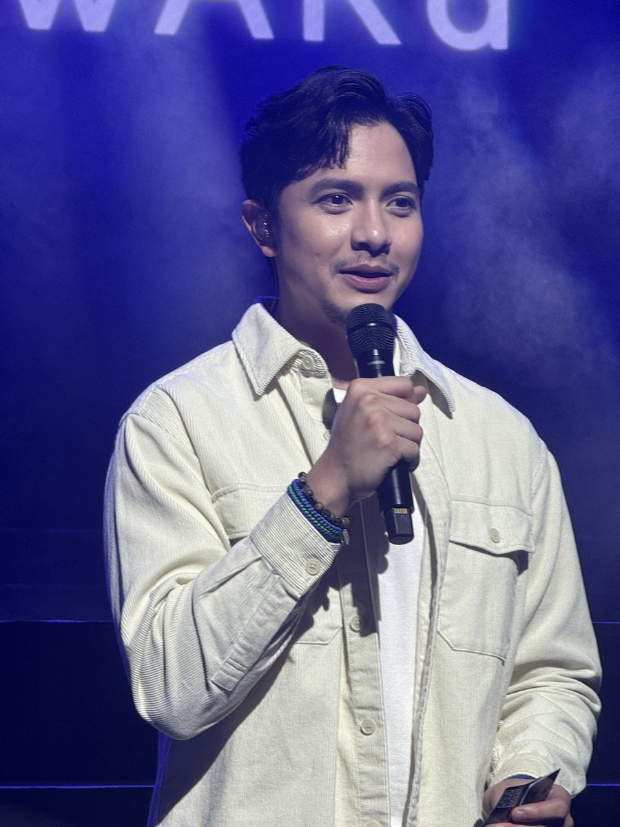 ALDEN doing raffle for the Signed Polaroid 🥰

<a href="/aldenrichards02/">Alden Richards</a> <a href="/myriad_corp/">MYRIAD Corporation</a> <a href="/myriad_events/">MYRIAD Events</a>  <a href="/casinoplusph/">Casino Plus PH</a> 
#ARXVALDEN15
#ALDENRichards
ALDENxATeam MovingForwARd