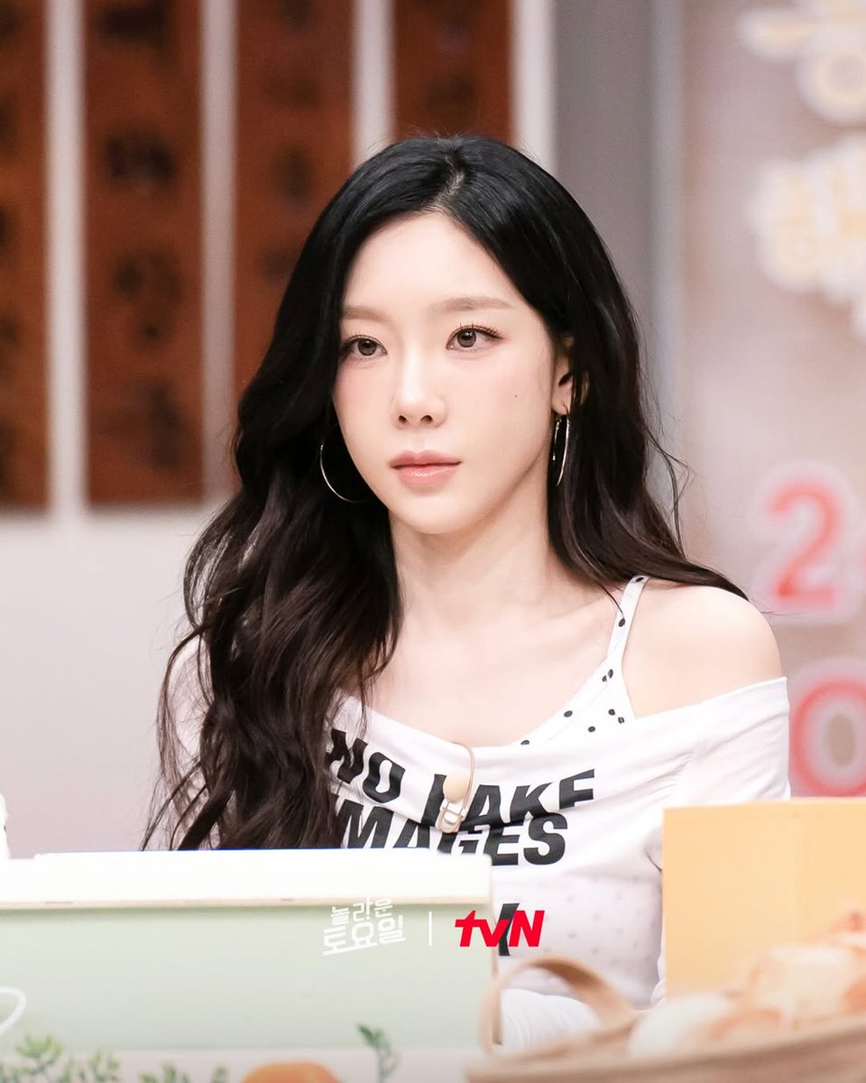TAEYEONsmtown's tweet photo. 📢 tvN <놀라운 토요일> #태연

⏰ 오늘 밤 7시 40분
🔗 https://t.co/xIIF1vdyDR

#TAEYEON
#GirlsGeneration #소녀시대
#놀라운토요일 https://t.co/QG0k8eJFTH