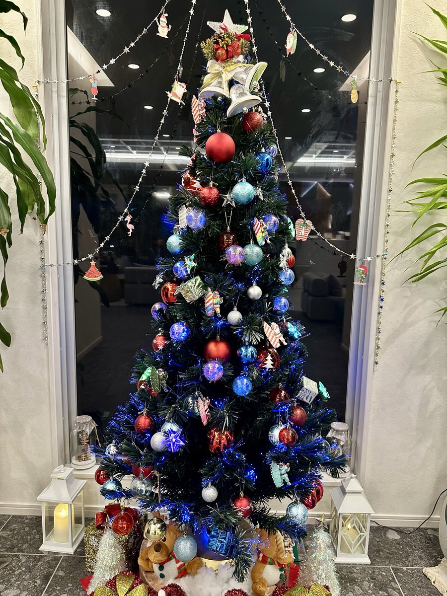 chaaaay2021's tweet photo. 素敵なクリスマスツリー🎄 https://t.co/88V4y540q8