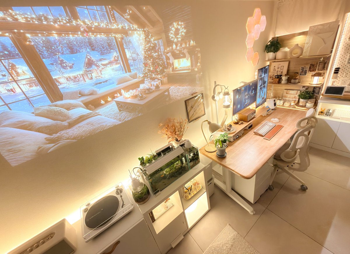 osarun_run_run's tweet image. 𓆛 𓆞𓆡 𓇼 
#desksetup  
𖥍𓂂◌𖠿⋆𖠰𓐍𓂂𖠩