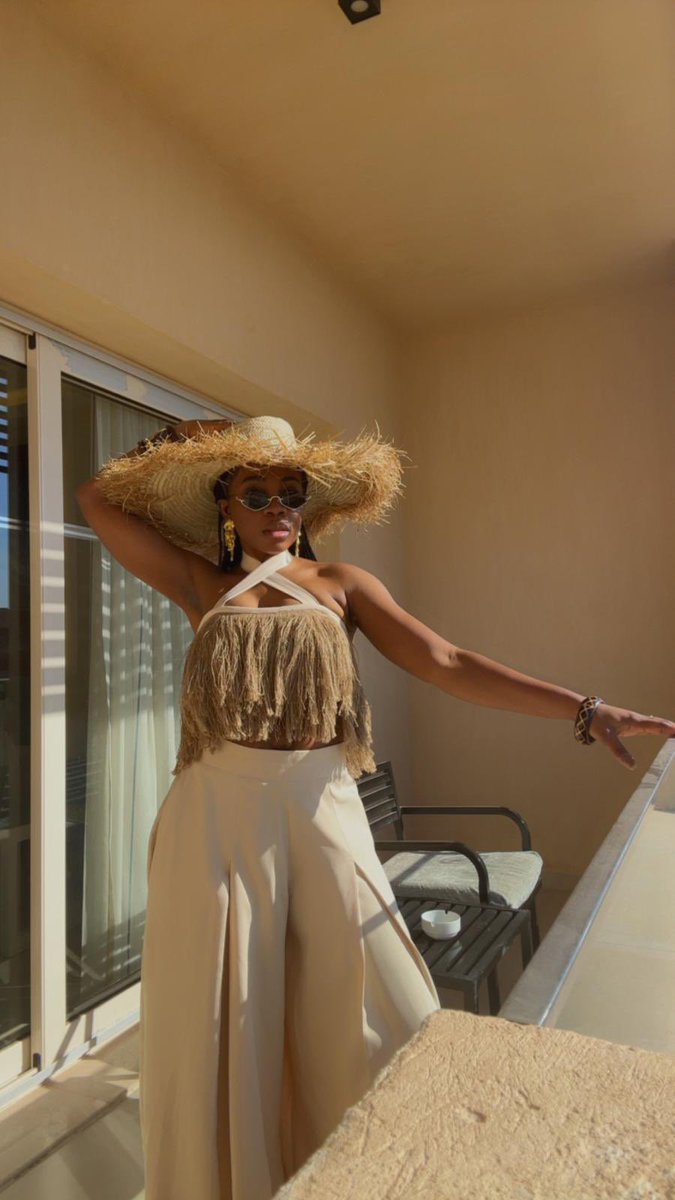 Asake 🦋 Elle zaddy tweet media