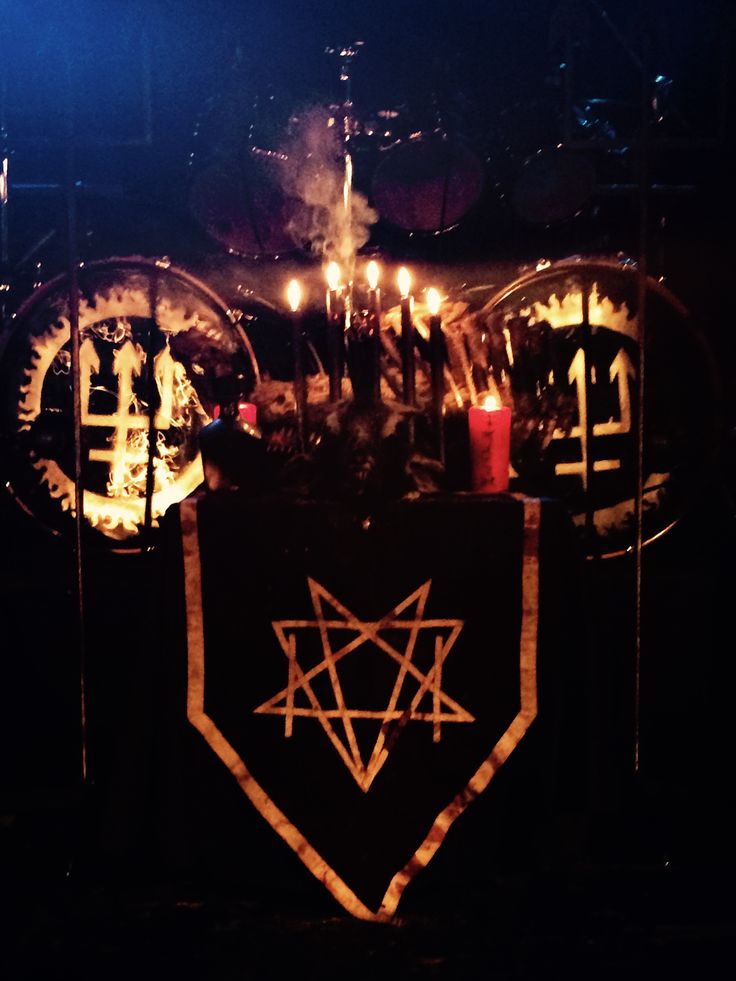 BMplusLegions's tweet photo. Watain https://t.co/AJxvRyjeQe
