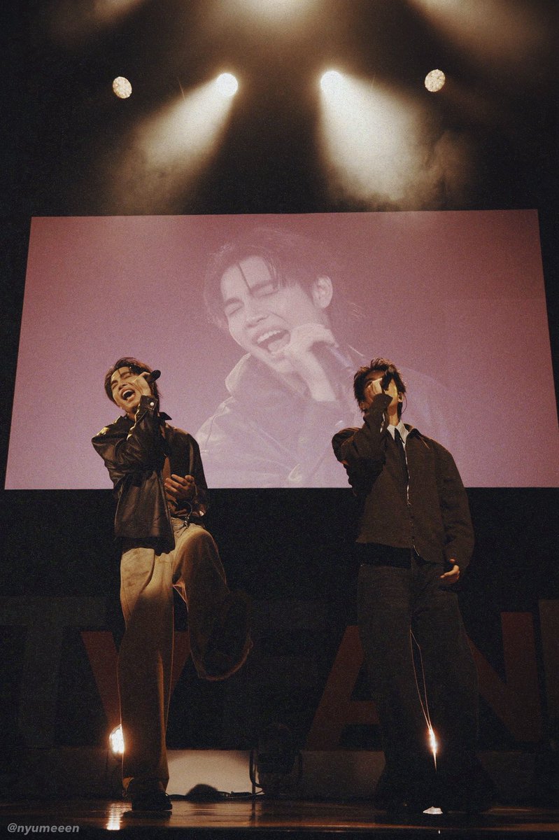 nyumeeen's tweet photo. Okaeri 🥹🥹🥹

FIRSTKHAOTUNG x FD27 
#GMMTVFANDAY27inTokyo
#FirstKhaotung #เฟิร์สข้าวตัง https://t.co/NxPAKKf1Ha