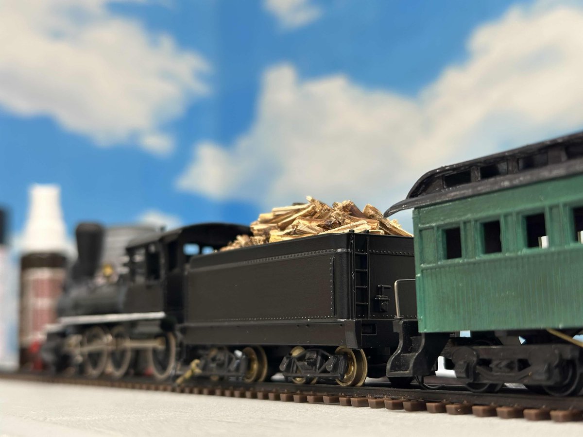 Day one of trying to restore this old 4-6-0 completed! Not the best not the worst overall decently pleased.